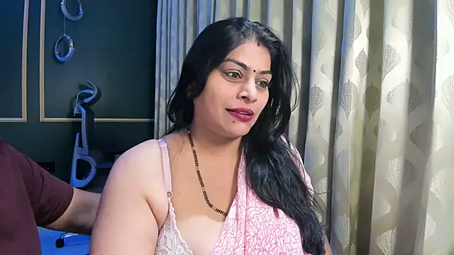 Snapshot of tarivishu23 chatting on November 29, 1:47 pm tarivishu23 online show from November 29, 1:47 pm