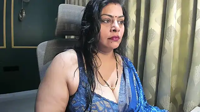 Snapshot of tarivishu23 chatting on December 3, 1:57 am tarivishu23 online show from December 3, 1:57 am