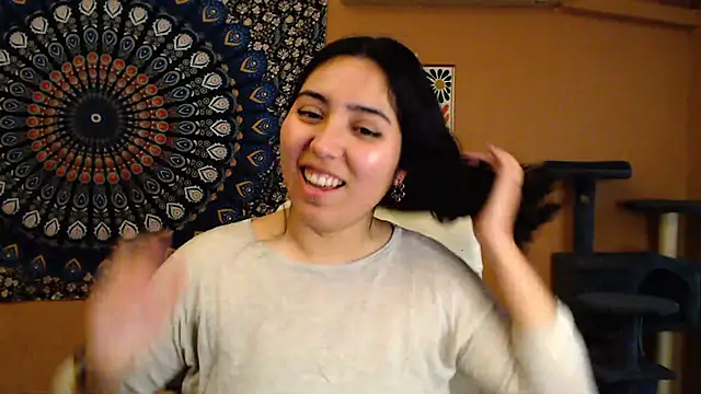 Snapshot of IntimateTales chatting on March 16, 10:55 am IntimateTales online show from March 16, 10:55 am