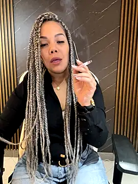 KellyBrooklyn  online show from October 18, 12:50 pm