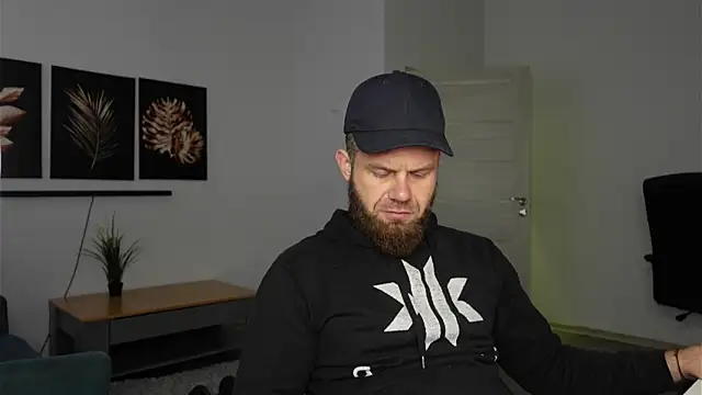 Tommy Burnz online show from December 1, 11:04 am