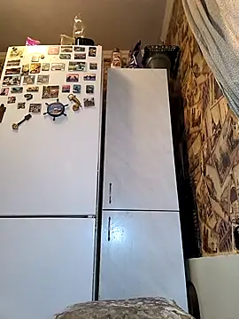 DanielOhCool online show from March 2, 5:08 am