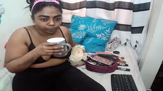 Snapshot of Indian_FireXX chatting on June 22, 6:10 am Indian FireXX online show from June 22, 6:10 am