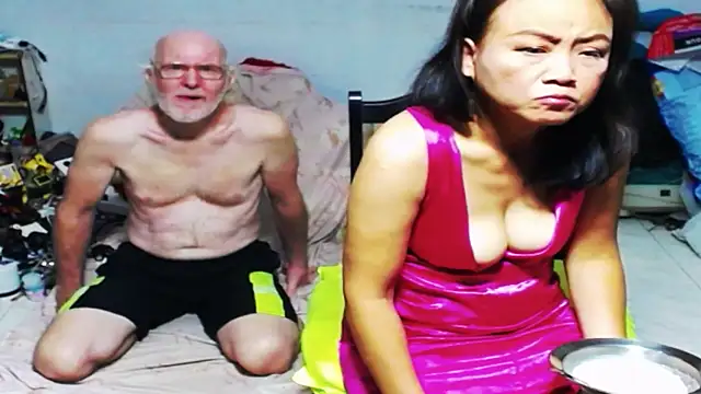 1CuteAndSexy69 online show from February 27, 4:09 am