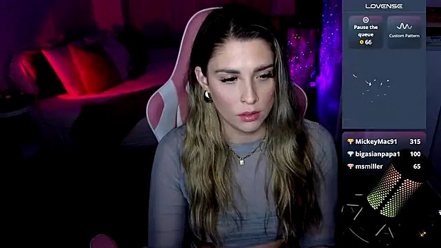 queenxlexy online show from December 11, 10:38 pm