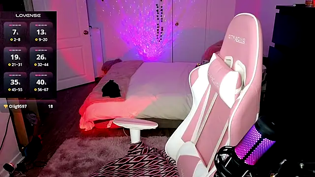 queenxlexy online show from January 20, 10:37 pm