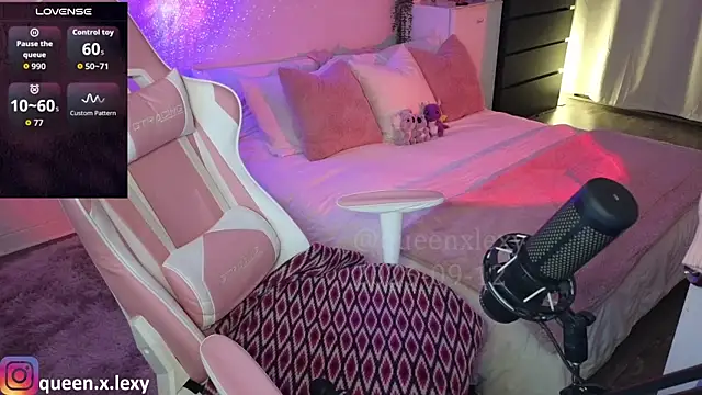 queenxlexy online show from September 12, 5:13 pm