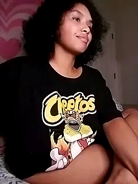 TasteeKitty online show from November 12, 9:21 am