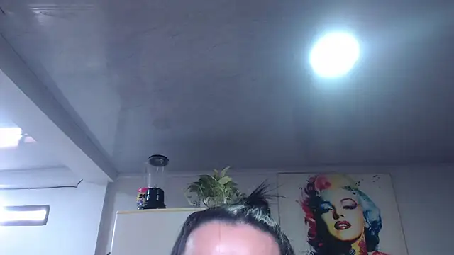 Snapshot of GABY_FOX_TS chatting on June 25, 7:18 pm GABY FOX TS online show from June 25, 7:18 pm
