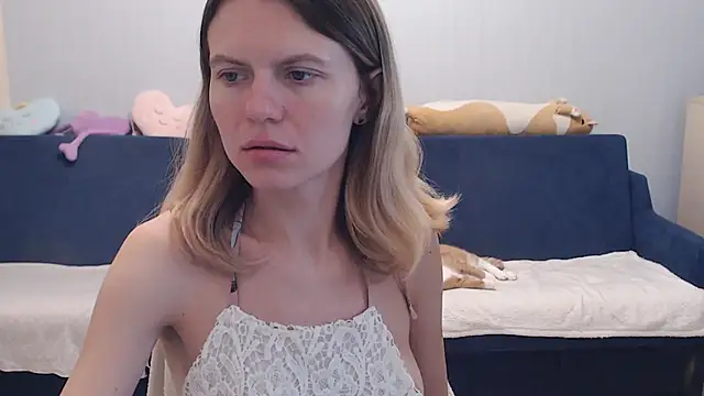 Snapshot of night_is_dark chatting on October 28, 5:37 pm night is dark online show from October 28, 5:37 pm