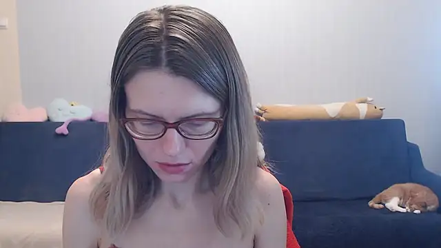 Snapshot of night_is_dark chatting on January 6, 6:44 pm night is dark online show from January 6, 6:44 pm