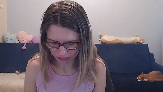 Snapshot of night_is_dark chatting on January 9, 4:43 pm night is dark online show from January 9, 4:43 pm