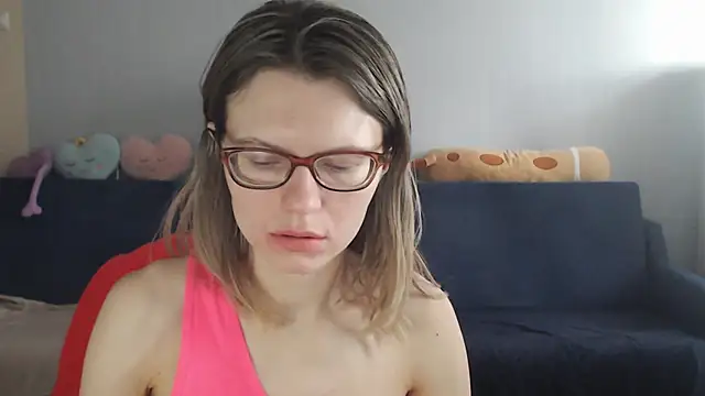 Snapshot of night_is_dark chatting on January 12, 12:54 pm night is dark online show from January 12, 12:54 pm