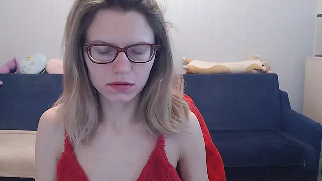 Snapshot of night_is_dark chatting on January 19, 2:54 pm night is dark online show from January 19, 2:54 pm