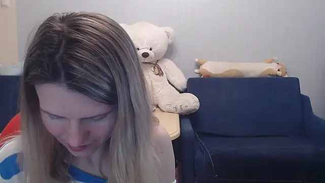 Snapshot of night_is_dark chatting on February 28, 5:14 pm night is dark online show from February 28, 5:14 pm