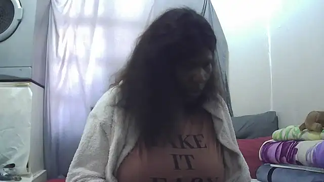 Delicioussexy online show from July 9, 8:51 am