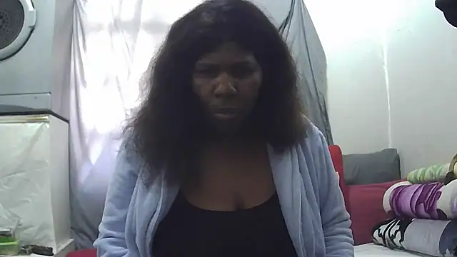 Delicioussexy online show from July 12, 8:49 am