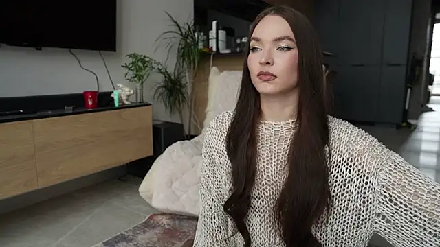 Snapshot of ibiddi chatting on December 2, 10:31 am ibiddi online show from December 2, 10:31 am