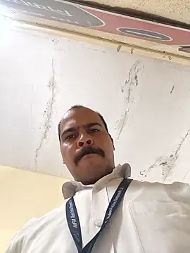 Snapshot of Vickyrajput009 chatting on June 5, 12:22 pm Vickyrajput009 online show from June 5, 12:22 pm