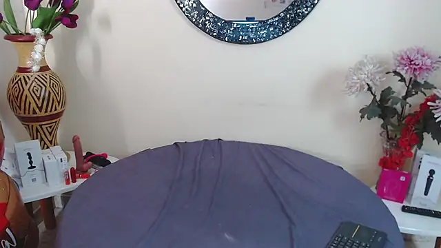 NicoleSantana online show from June 11, 9:02 pm