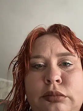 Model9798 online show from February 26, 7:40 am