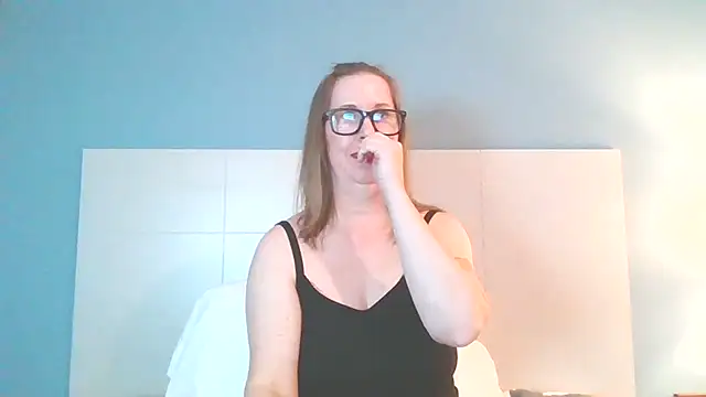 SweetandNaughty1 online show from January 10, 1:42 am