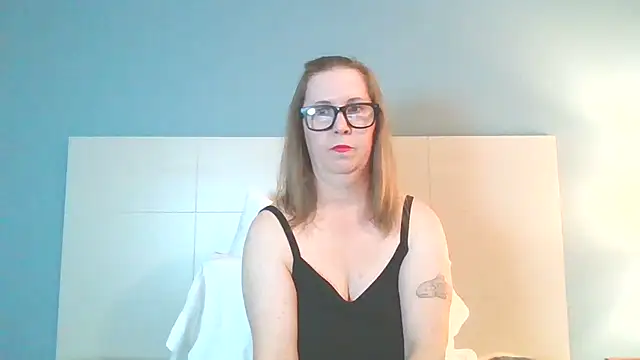 SweetandNaughty1 online show from January 10, 8:40 am