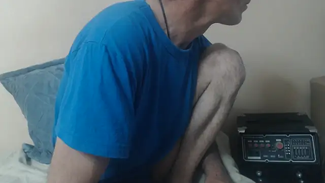yvesstorm1 online show from May 28, 5:54 pm