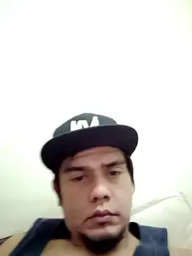 Snapshot of mrbubbaibrahim chatting on January 12, 5:45 am mrbubbaibrahim online show from January 12, 5:45 am