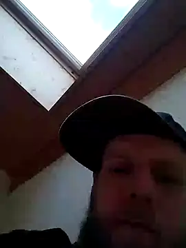 Kw8585kw online show from January 12, 12:33 pm