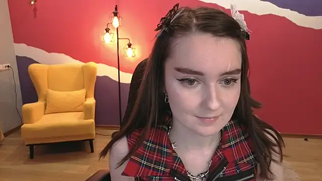 Snapshot of CloudGrace chatting on November 16, 6:13 pm CloudGrace online show from November 16, 6:13 pm