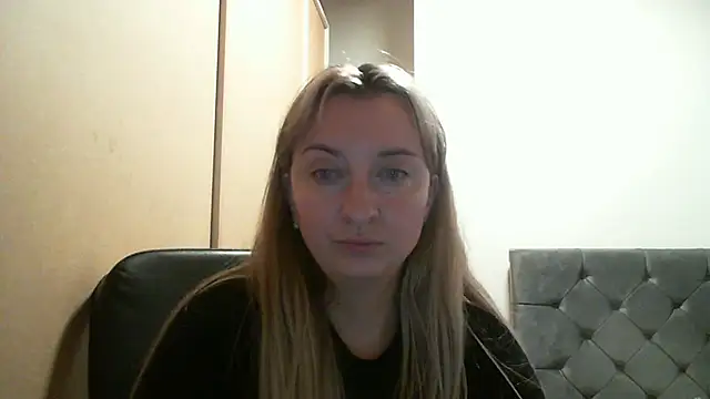 SusanCurt online show from October 25, 10:01 am