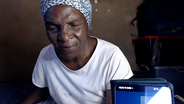 Snapshot of NaughtyGranny chatting on March 9, 7:45 am NaughtyGranny online show from March 9, 7:45 am