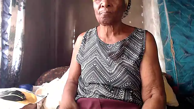 Snapshot of NaughtyGranny chatting on April 3, 2:26 pm NaughtyGranny online show from April 3, 2:26 pm