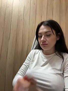 Snapshot of Wet__Bunny chatting on March 4, 9:40 am Wet Bunny online show from March 4, 9:40 am