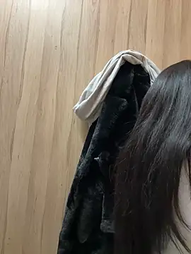 Snapshot of Wet__Bunny chatting on March 9, 9:46 am Wet Bunny online show from March 9, 9:46 am