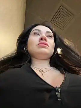 Snapshot of Wet__Bunny chatting on September 18, 6:37 am Wet Bunny online show from September 18, 6:37 am