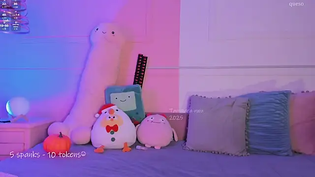 Snapshot of _Tammara_ chatting on November 11, 10:43 pm Tammara online show from November 11, 10:43 pm