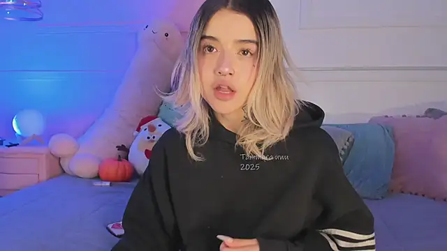 Snapshot of _Tammara_ chatting on November 14, 5:55 pm Tammara online show from November 14, 5:55 pm