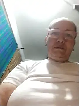 Snapshot of LaGochis07 chatting on July 29, 1:09 pm LaGochis07 online show from July 29, 1:09 pm