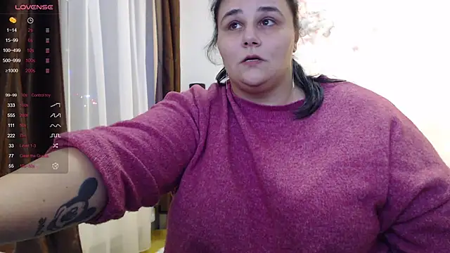 naughtykiss online show from December 13, 7:43 pm