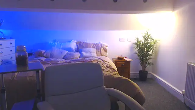 CougarBeccaX online show from May 6, 9:42 pm