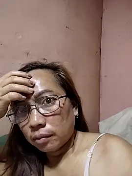 Snapshot of asianwet4u chatting on November 6, 10:54 pm asianwet4u online show from November 6, 10:54 pm