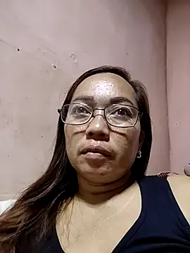 Snapshot of asianwet4u chatting on November 17, 2:34 pm asianwet4u online show from November 17, 2:34 pm