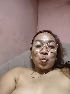 Snapshot of asianwet4u chatting on November 26, 4:52 pm asianwet4u online show from November 26, 4:52 pm