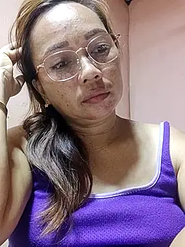 Snapshot of asianwet4u chatting on November 30, 4:05 am asianwet4u online show from November 30, 4:05 am