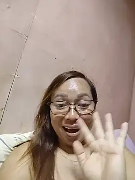 asianwet4u online show from June 14, 4:42 pm