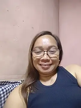 Snapshot of asianwet4u chatting on June 23, 2:59 pm asianwet4u online show from June 23, 2:59 pm