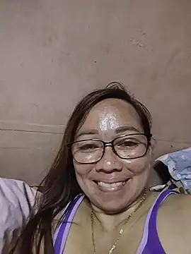 Snapshot of asianwet4u chatting on June 25, 6:40 am asianwet4u online show from June 25, 6:40 am