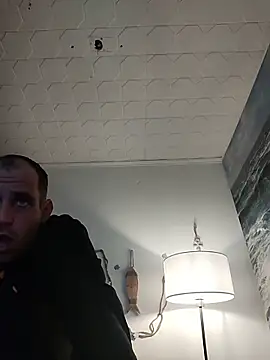 Codymc89 online show from November 8, 4:40 pm